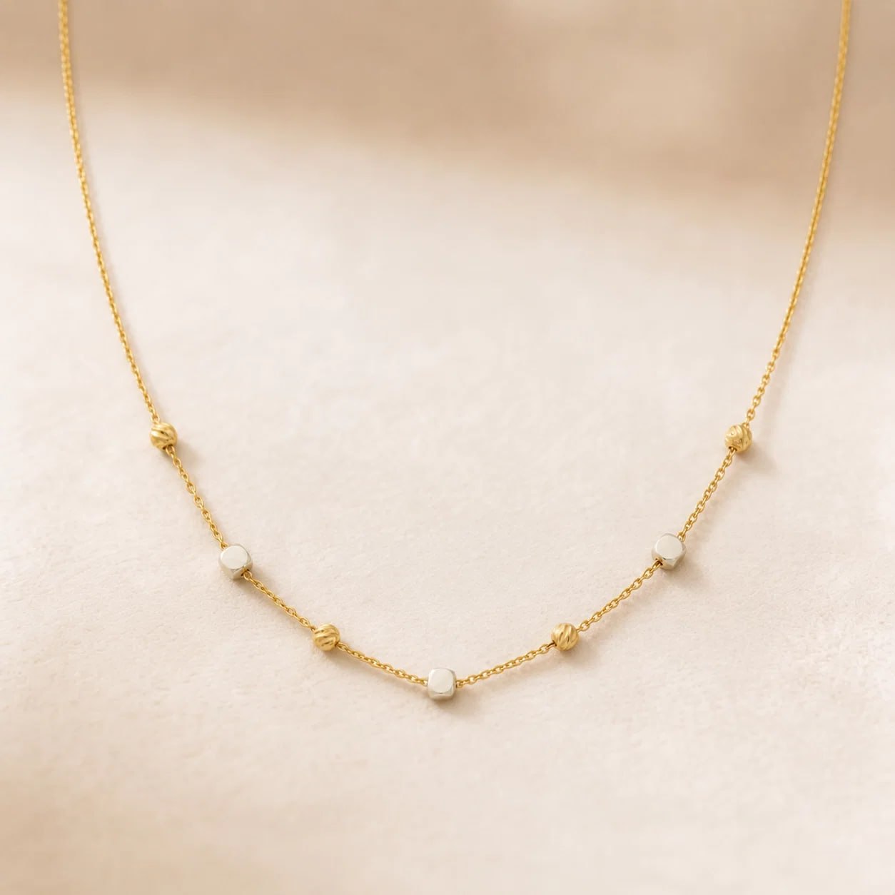 Cubes-4 Necklace in 18K Yellow & White Gold