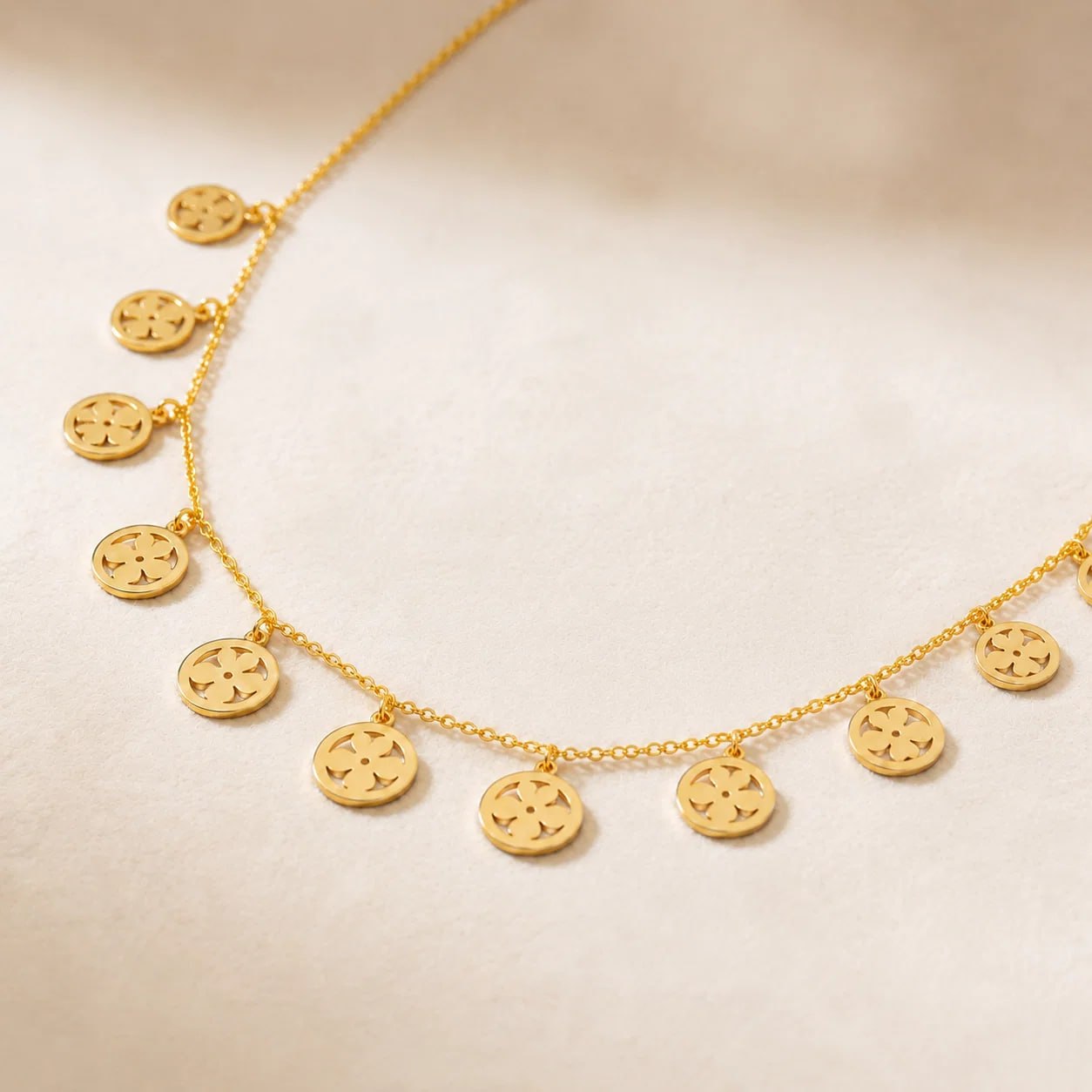 Charms Necklace in 22K Yellow Gold - Entry Set